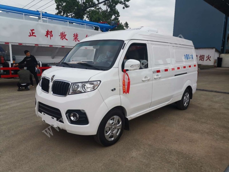 ?金杯小海獅X30疫苗冷藏車（容積：3，1.8立方）